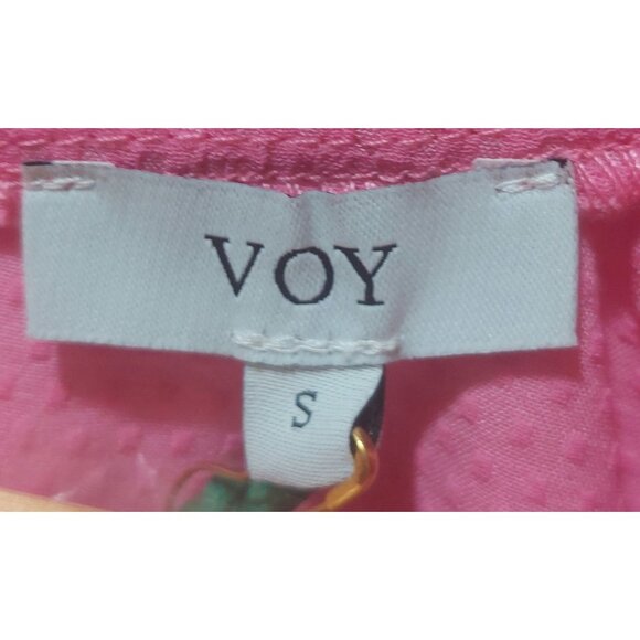NWT Voy Women's Pink Puffy Sleeve Textured Top Size SMALL - Picture 2 of 8